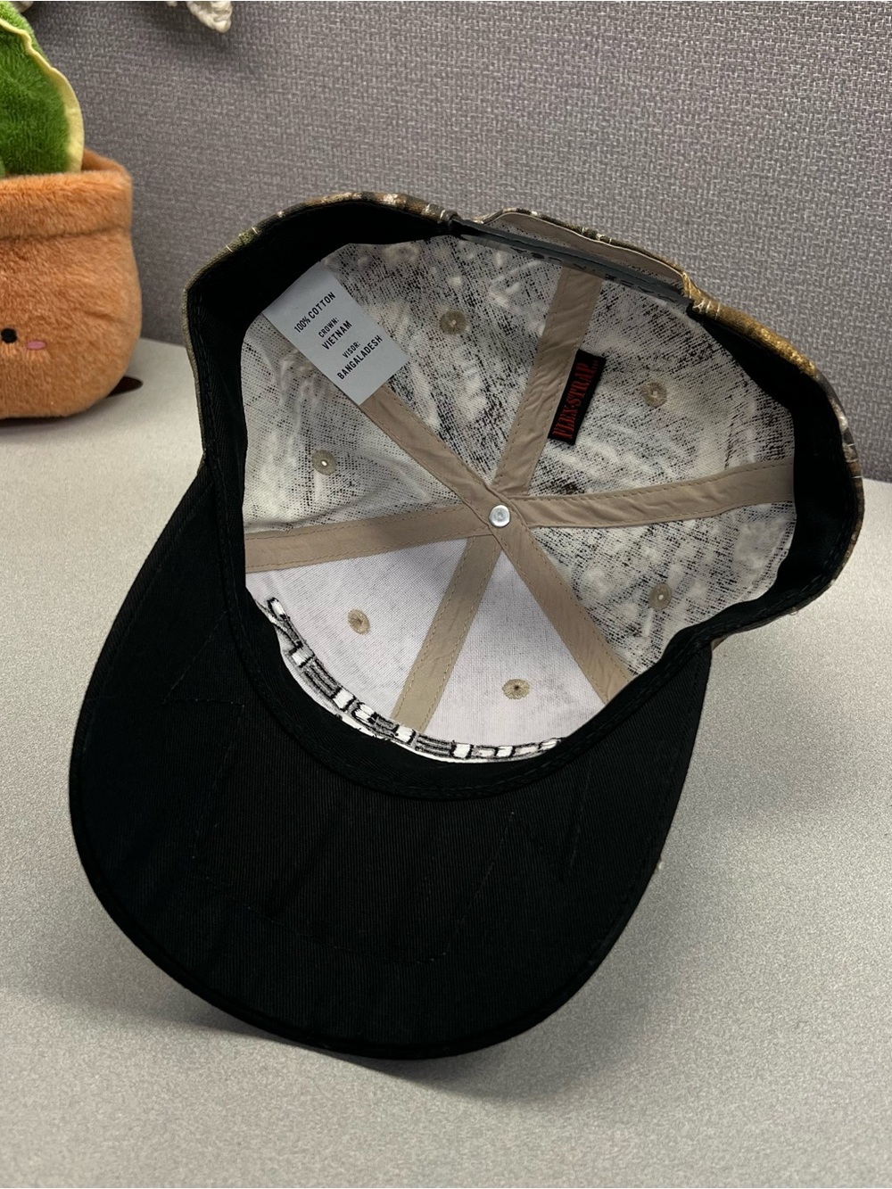 Limited Edition Justin Bieber “BIEBER COACHELLA” Camo Baseball Hat 2026 - Picture 6 of 7
